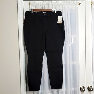 Wonderly pull on legging